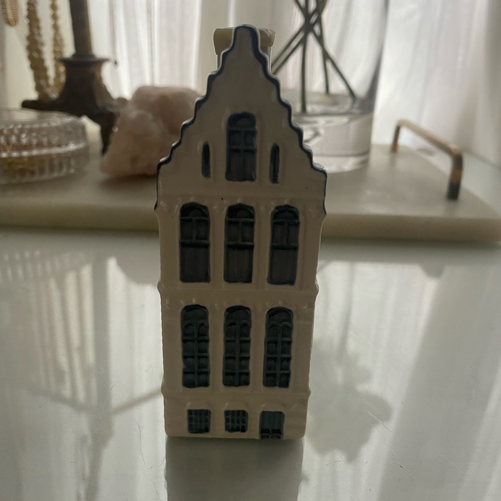 Ceramic Dutch Canal House Set - Picture 7 of 7